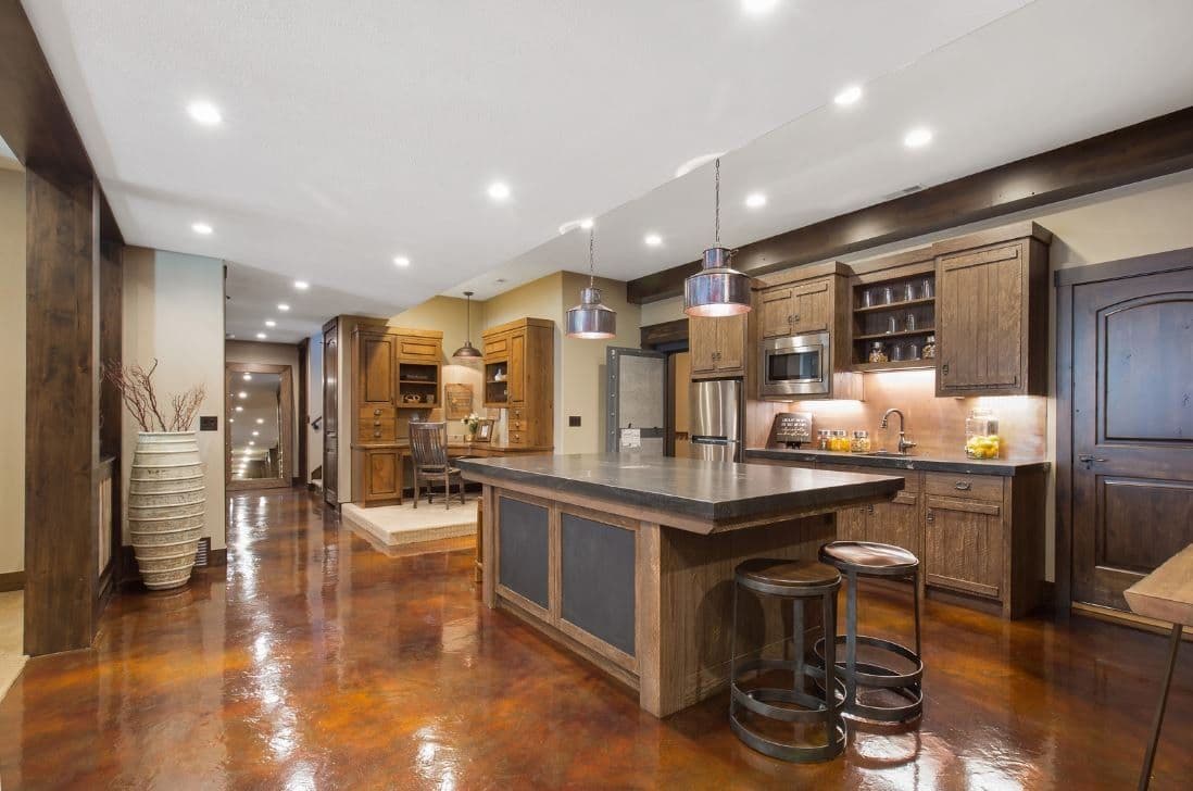 Epoxy Flooring vs. Traditional Tiles: Understanding the Key Differences — FraserPlus Epoxy